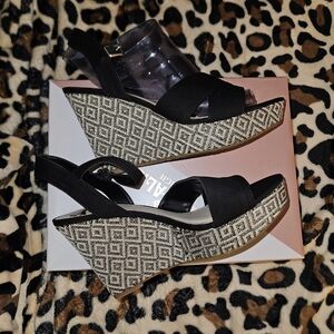 Fergalicious Black Womens Shoes